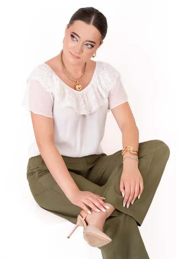 Pantalon din in verde kaki