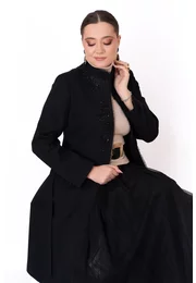 Pardesiu elegant precious din amestec lana cu broderie si pietre