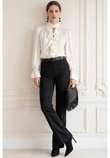 Pantalon elegant evazat din brocard negru