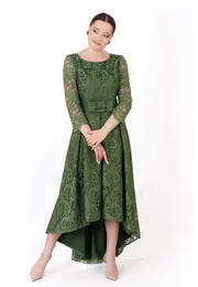 Rochie asimetrica din dantela macrame verde pin decorata cu funda