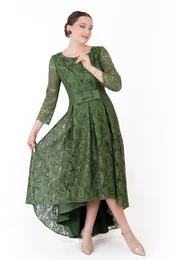 Rochie asimetrica din dantela macrame verde pin decorata cu funda