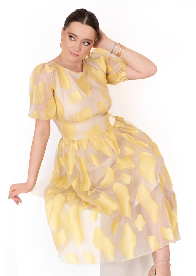 Rochie cocktail glow yellow din organza intarsia