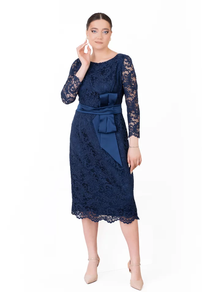 Rochie conica din dantela macrame navy cu detaliu tip funda