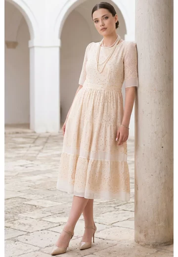 Rochie de gala din muselina brodata in stil vintage