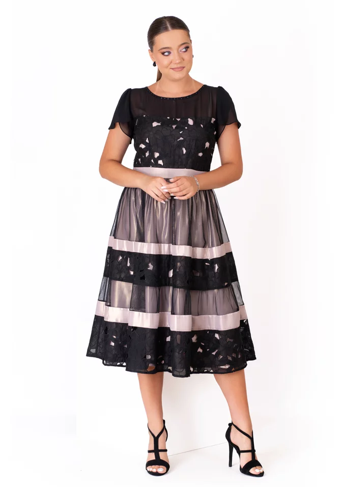 Rochie de gala golden ember din broderie ghipur in nuante bej auriu
