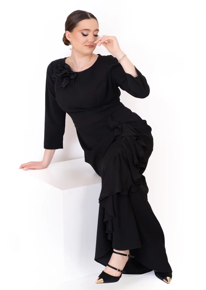 Rochie de gala Imperial black cu volan cascada