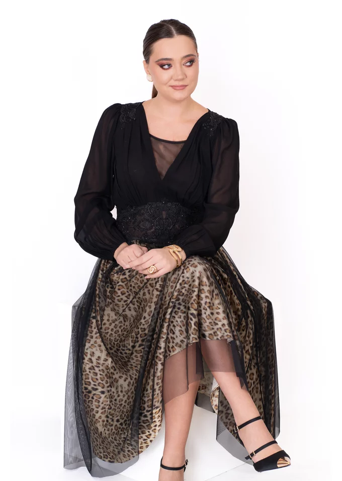 Rochie de gala noir extravagance din voal cu tull si aplicatii brodate