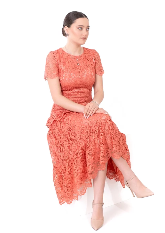 Rochie din dantela macrame pierisc amour cu detalii satinate