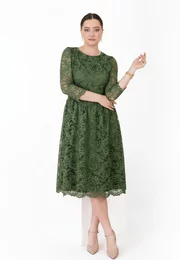 Rochie din dantela macrame verde pin cu detalii satinate
