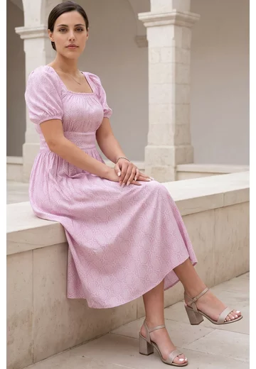 Rochie din vascoza vaporoasa blush pink cu imprimeu marunt