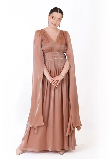 Rochie drapata mocha latte cu detalii din strasuri si perle