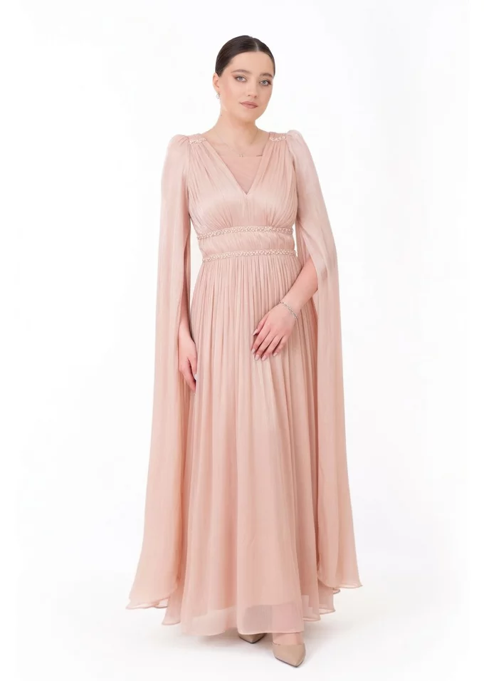 Rochie drapata soft peach cu detalii din strasuri si perle
