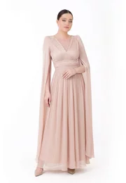 Rochie drapata soft peach cu detalii din strasuri si perle