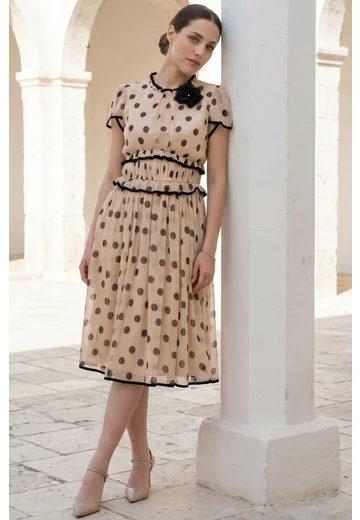 Rochie duality din voal usor creponat decorata cu floare