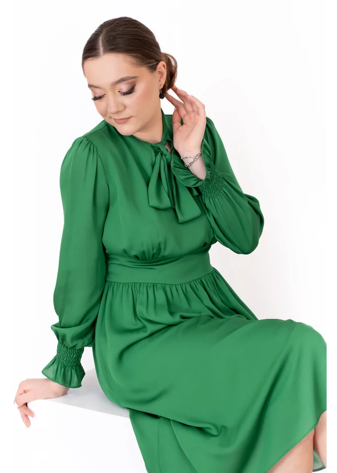 Rochie eleganta verde cu funda la gat