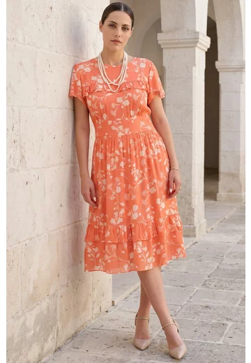 Rochie fuzz peach cu volanase din vascoza florala