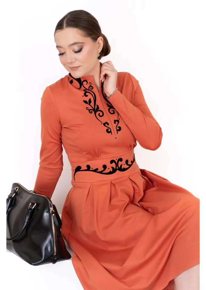 Rochie ginger orange din jerse cu detalii brodate