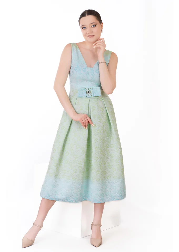 Rochie in V de gala aqua din brocard grofat cu funda