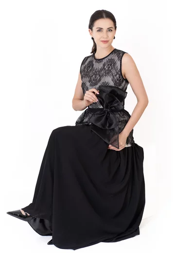Rochie lunga de gala dark bow din dantela tip chantilly si tafta fina