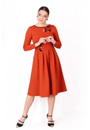 Rochie scarlet grace din jerse decorata cu flori