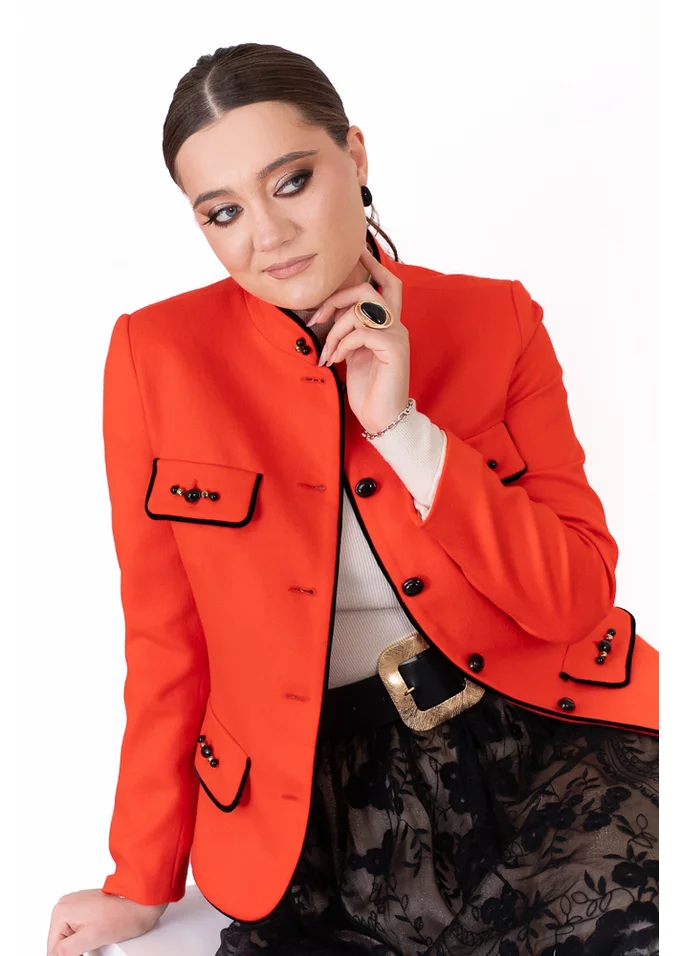 Sacou coral fewer din lana soft cu detalii tip buzunare