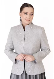 Sacou stylish din lana gri decorat cu broderie , strasuri si perle