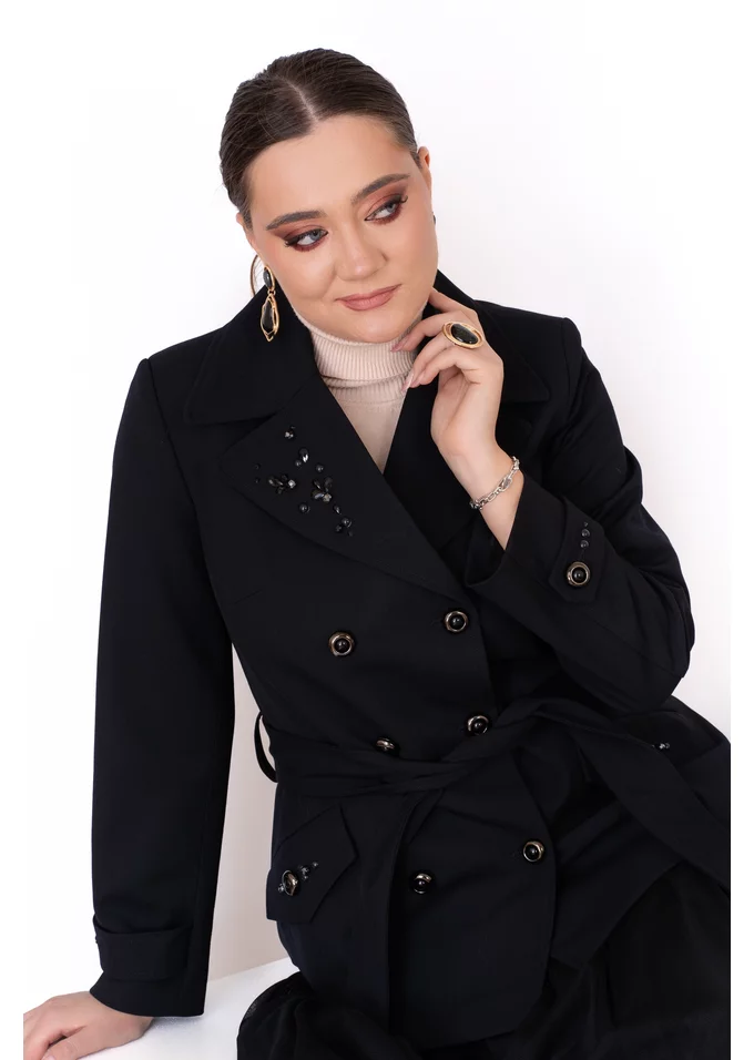 Trenci negru carbune cu accente din pietre pe rever