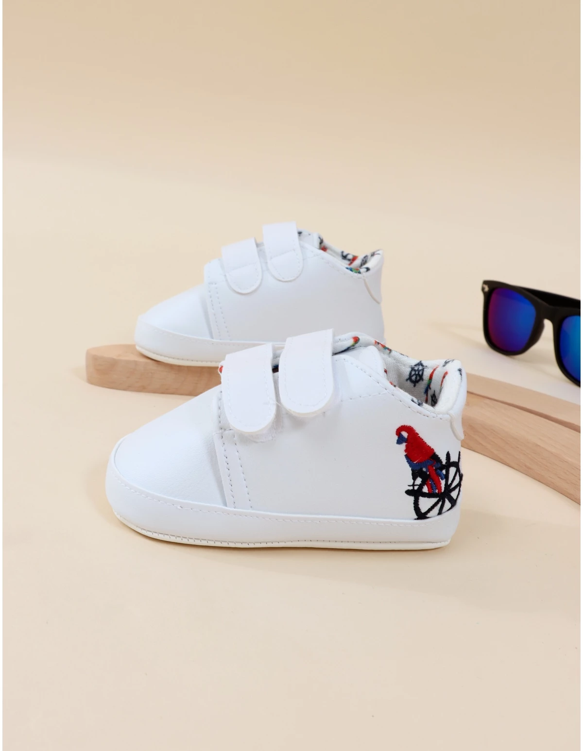Adidasi sea ​​parrot pentru bebelusi- alb