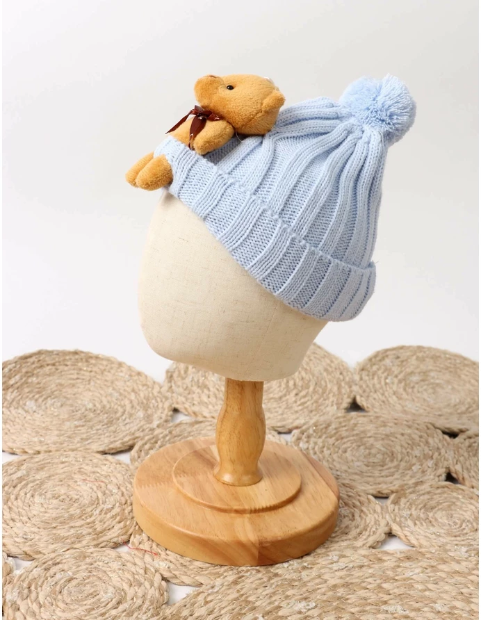 Caciulita Karry cu ursulet-bleu picture - 2