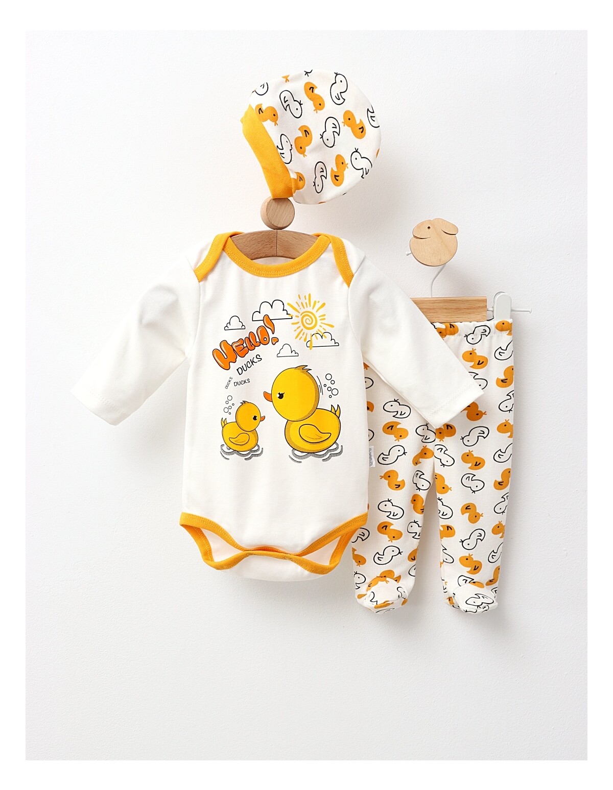 Compleu 3 piese Hello Ducks, cu galben