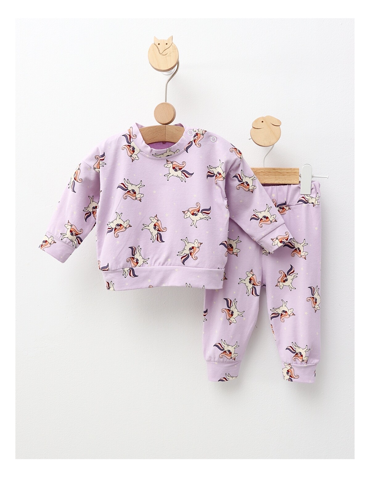 Compleu Flying Unicorn, cu mov