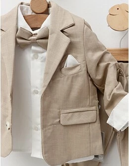 Costum elegant Henric crem