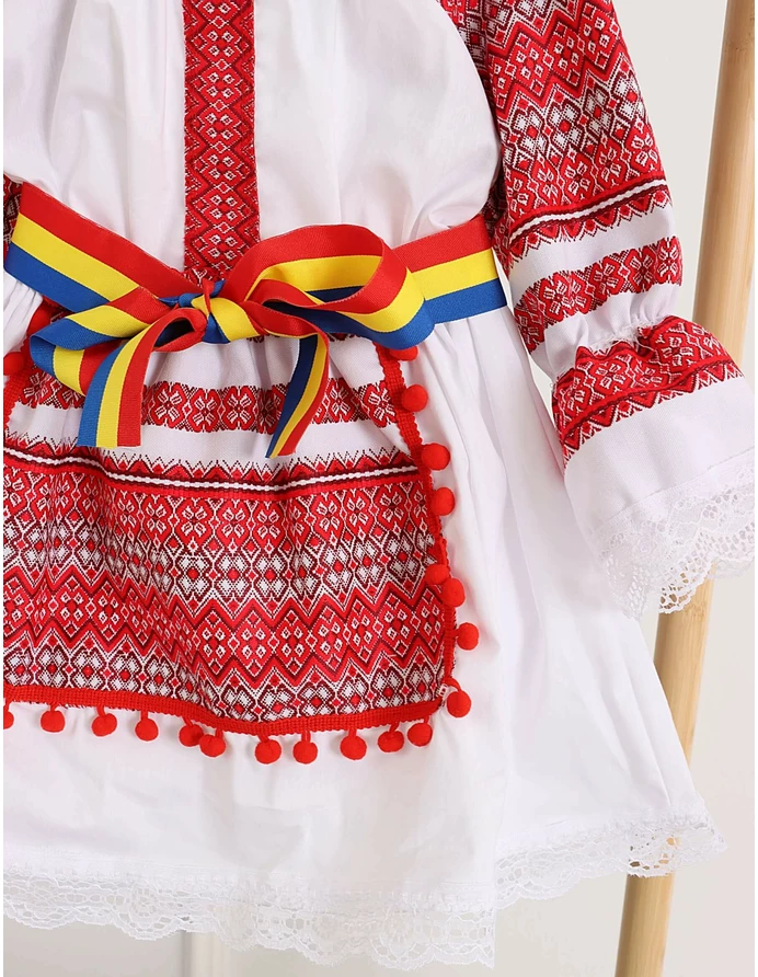 Costum popular fetite 3 piese picture - 2