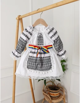 Costum popular fetite 3 piese negru