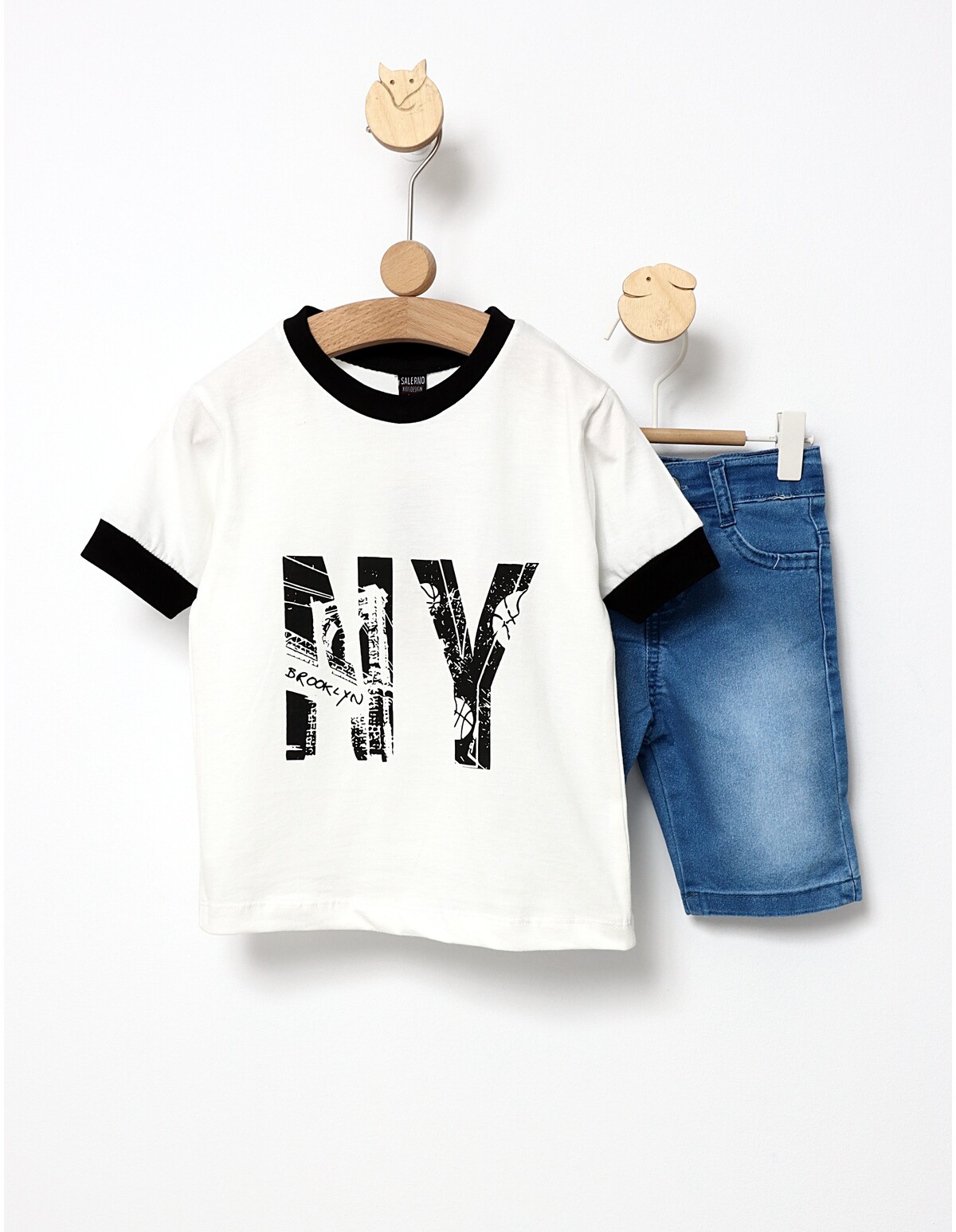 Costumas de vara Brooklyn alb