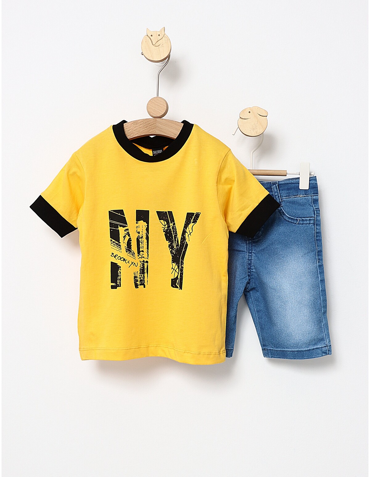 Costumas de vara Brooklyn galben