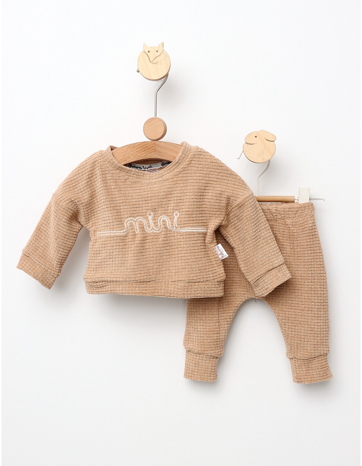 Costumas gofrat Mini model bej