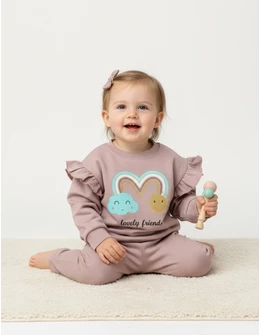 Costumas Lovely Friends, mov