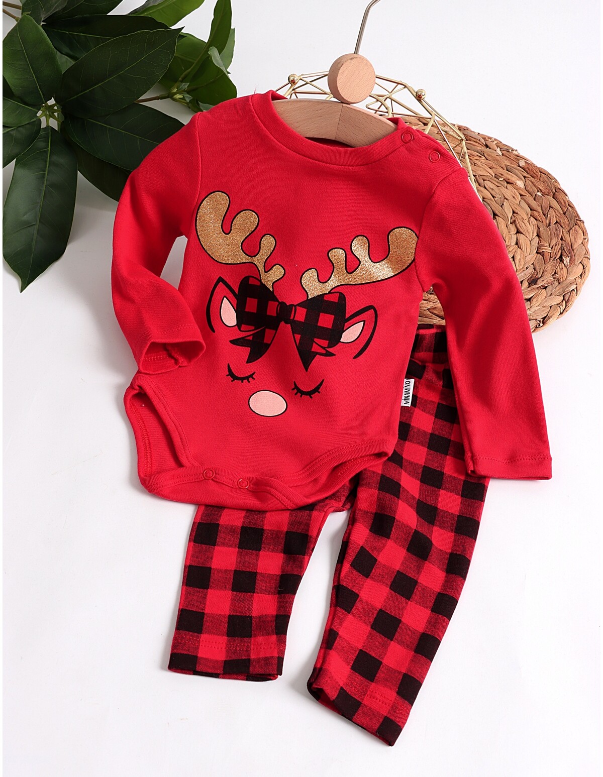 Costumas Shine Deer model cu rosu