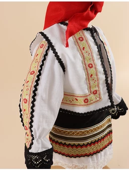 Costumas Traditional Bucovina fete 2