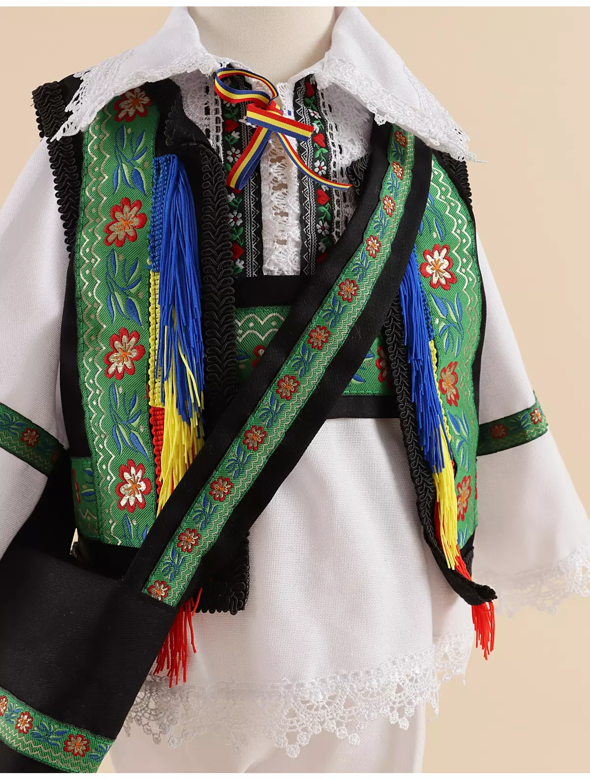 Costumas TRADITIONAL Romania-Oas
