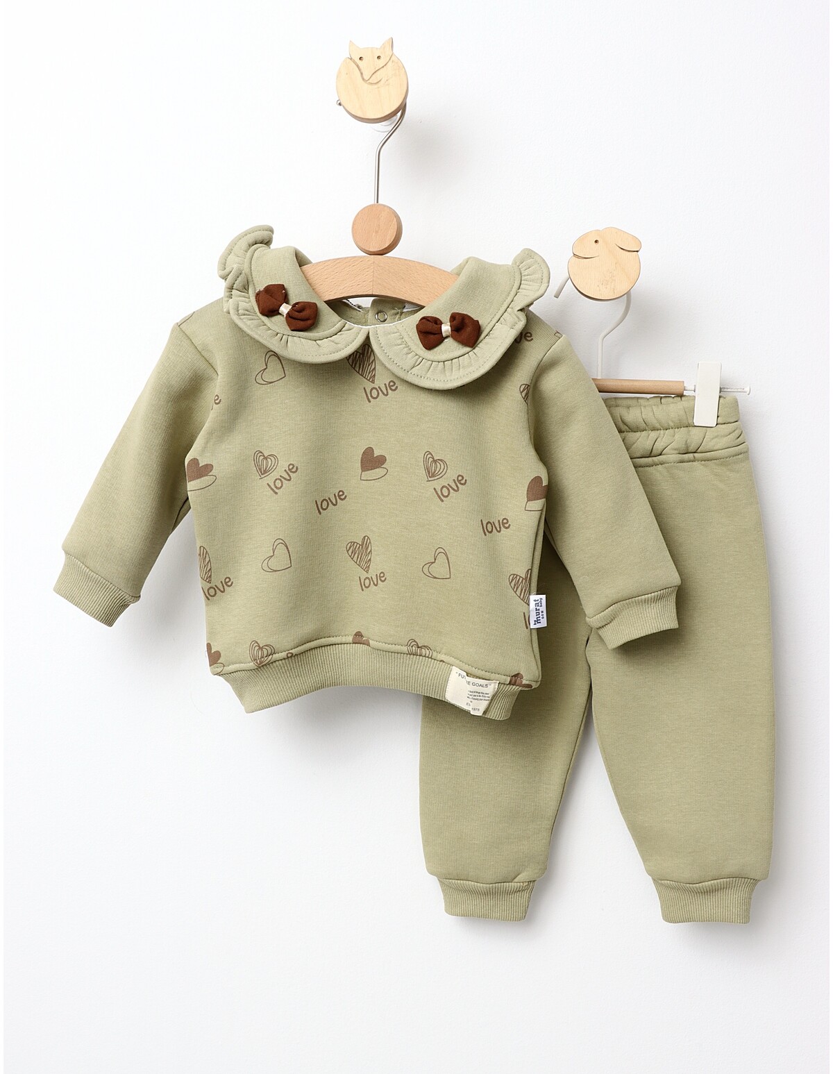 Costumas vatuit Love Love verde-fistic