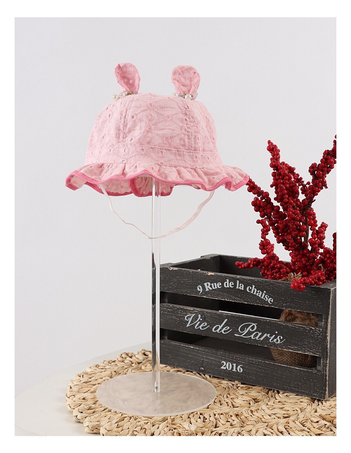 Palarie Tara brodata-fundite roz-deschis