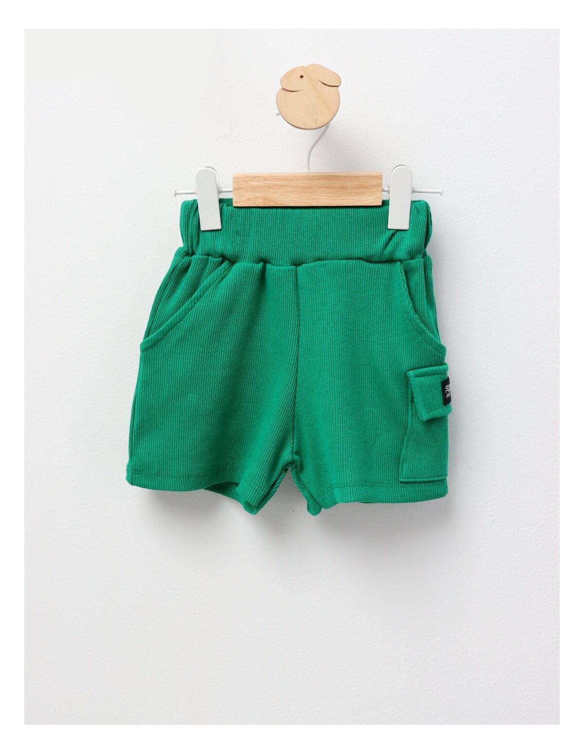 Pantaloni scurti cargo verde