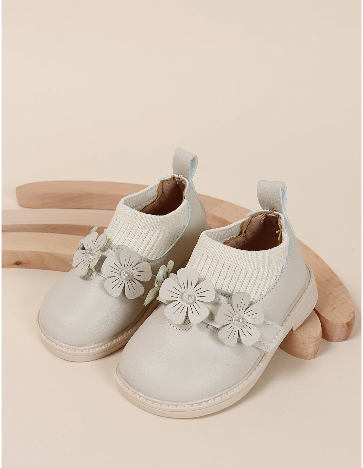 Pantofiori eleganti Atena model bej