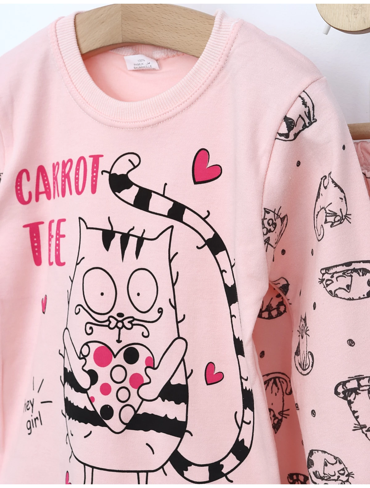 Pijama Lovely Cat model roz