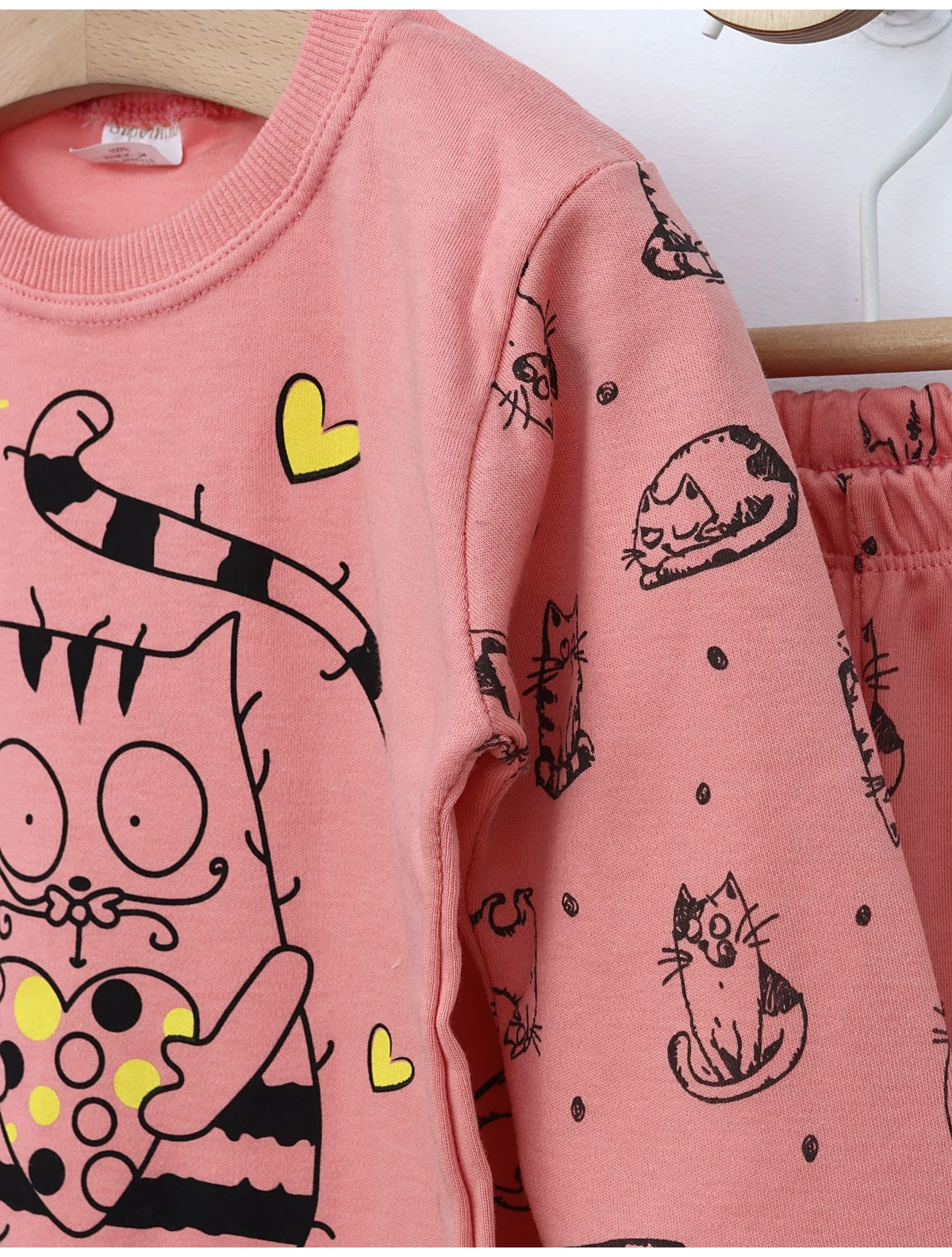 Pijama Lovely Cat model roz-prafuit