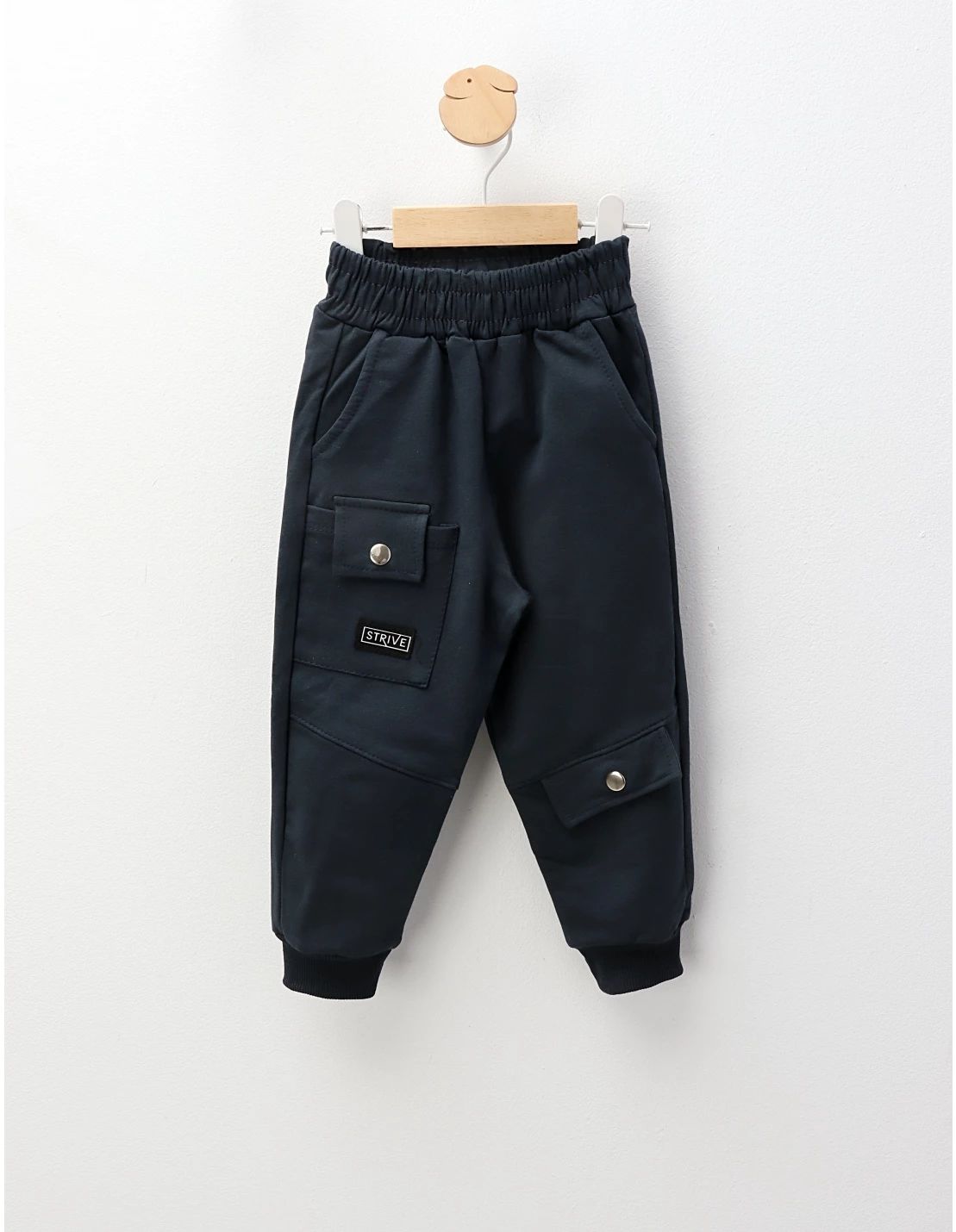 Pantaloni plusati de baietei Patrik, gri inchis