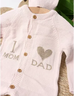 Salopeta cu fes Love Mom Dad acrilic roz
