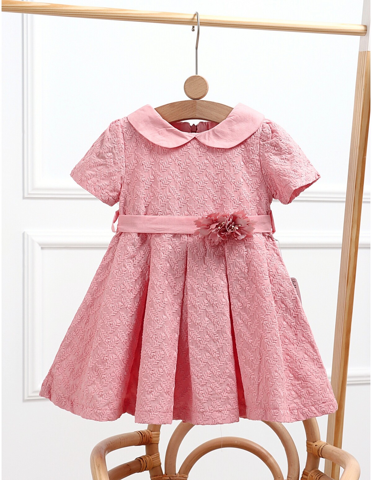 Rochita Rania Super Broderie roz